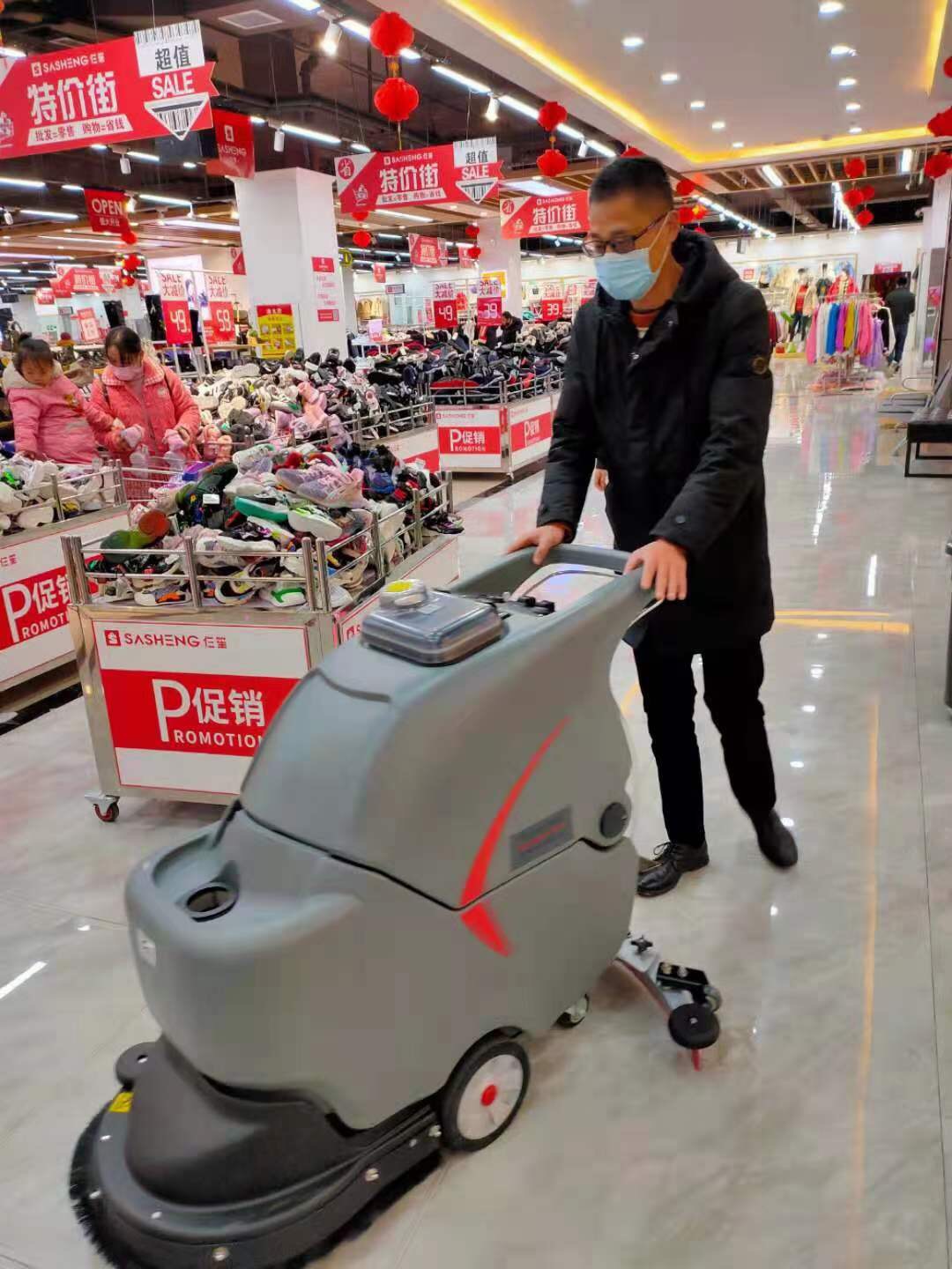 如何選購超市用洗地機_新手老闆如何買洗地機